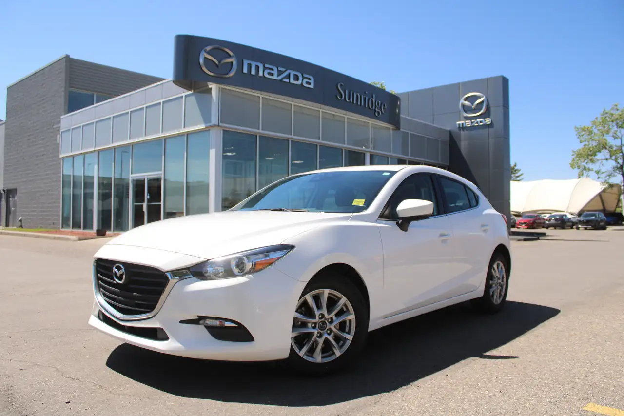 2018 Mazda 3 GS — photo 1