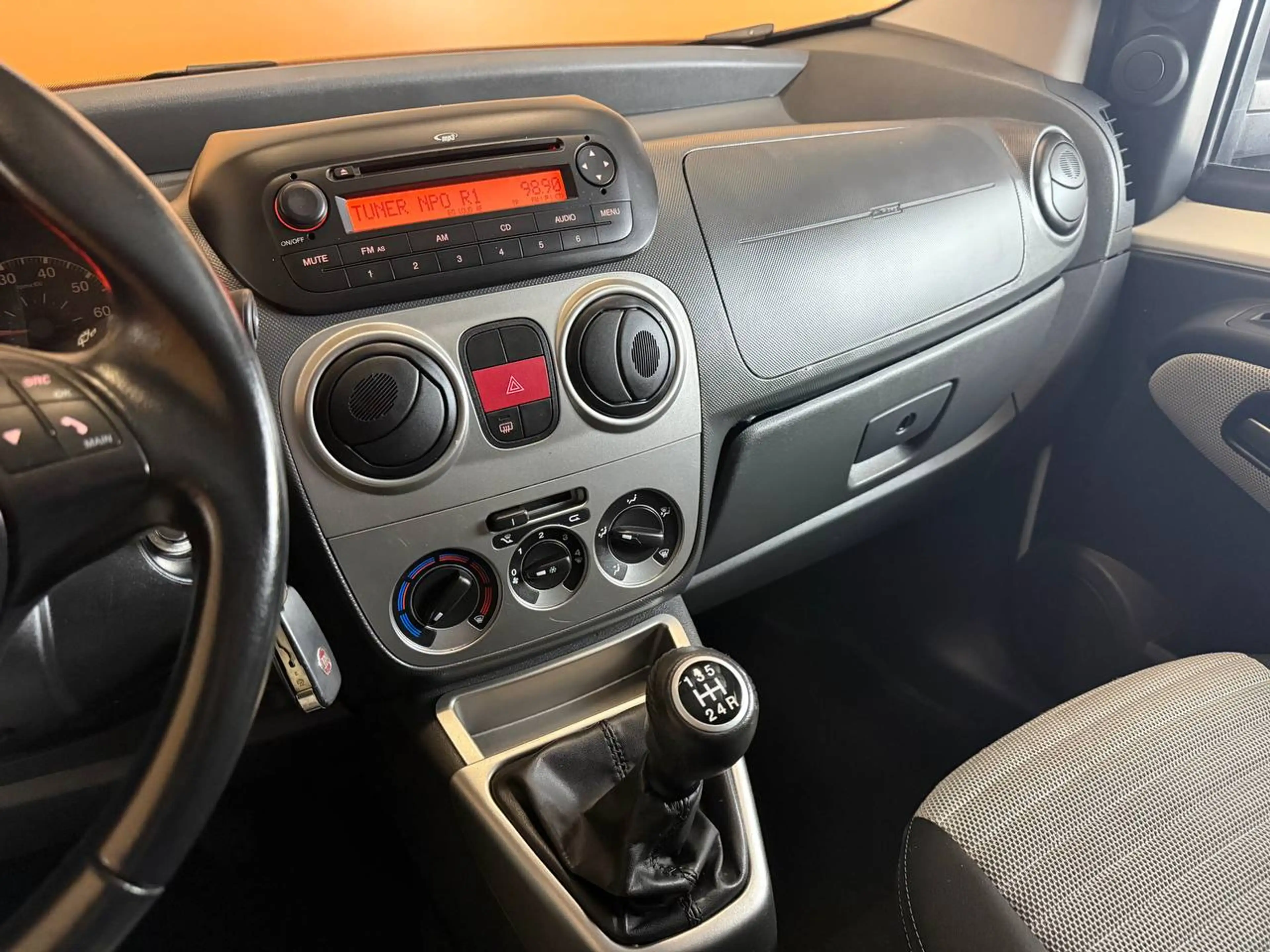 Fiat Qubo 1.4 Dynamic lage km stand | roofrails | trekhaak 1 — photo 15