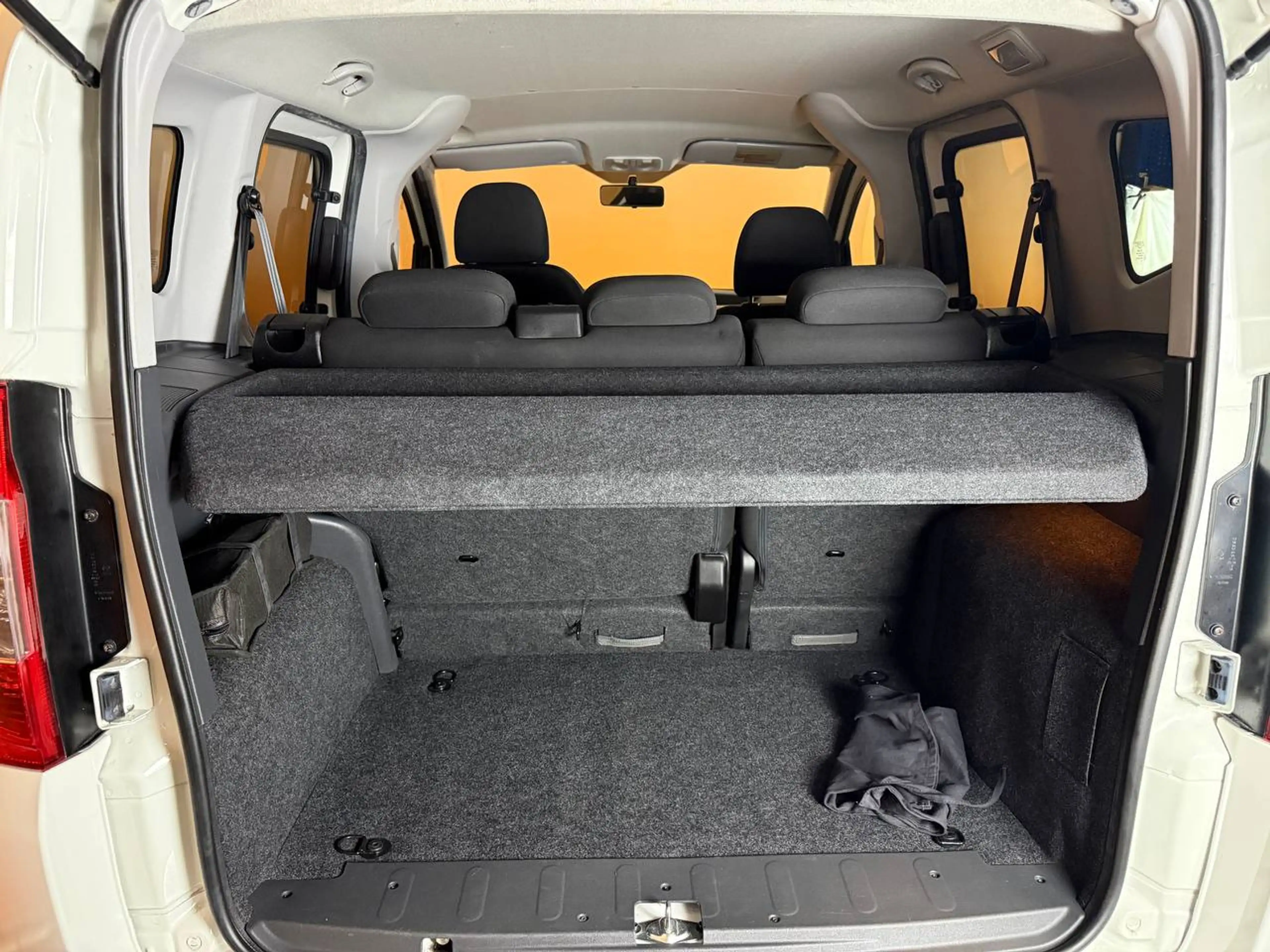 Fiat Qubo 1.4 Dynamic lage km stand | roofrails | trekhaak 1 — photo 7