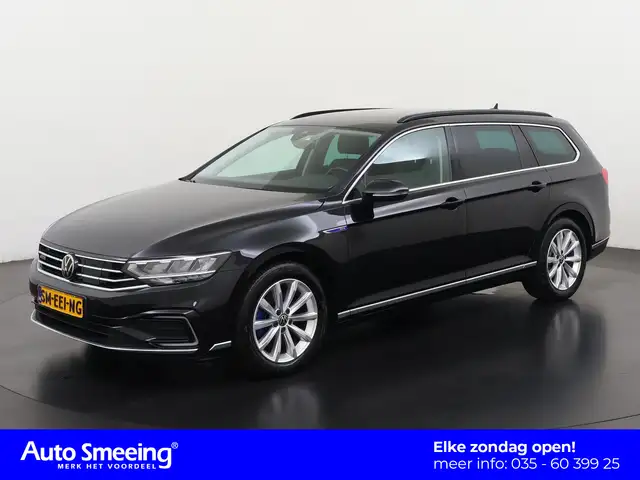 Volkswagen Passat Variant 1.4 TSI PHEV GTE | Trekhaak | Camera | Zondag Open