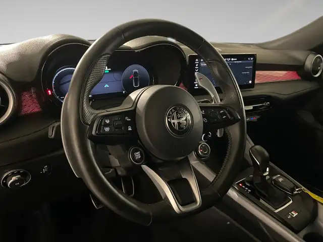 Alfa Romeo Tonale view 8