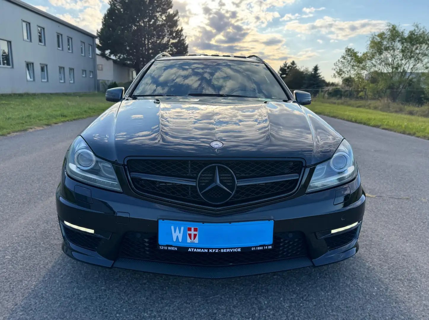 Mercedes-Benz C 63 AMG C 63 AMG T - EXP 32.000€ Schwarz - 2