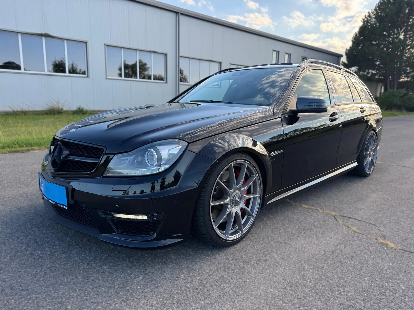 Mercedes-Benz C 63 AMG C 63 AMG T - EXP 32.000€ Schwarz - 1