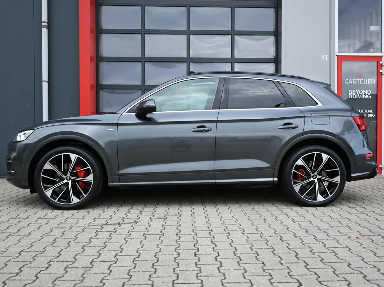 Audi Q5 55 TFSI e Quattro Competition Luchtvering Pano, миниатюра 15