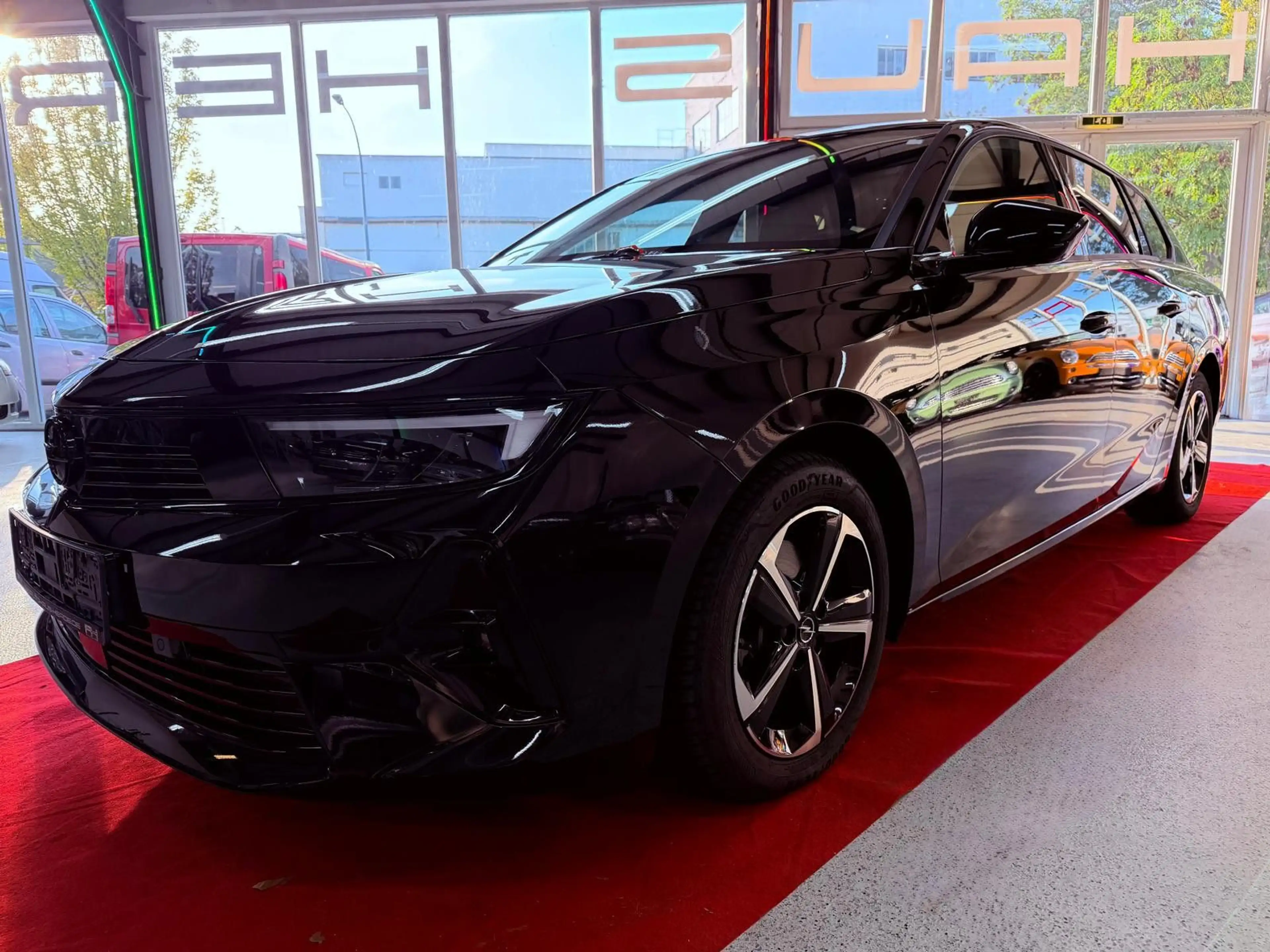 Opel Astra L Sports Tourer GS