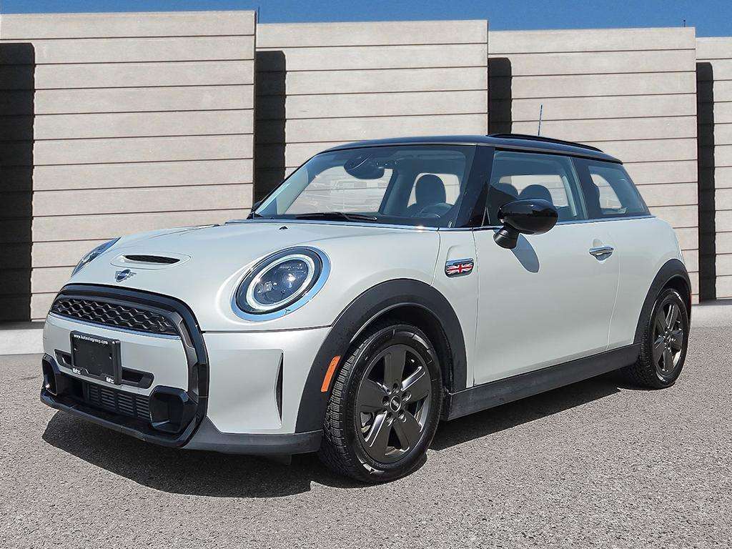 2022 MINI 3 Door Cooper S FWD ! Turbo Sport, Hatch, Panoramic Roof,
