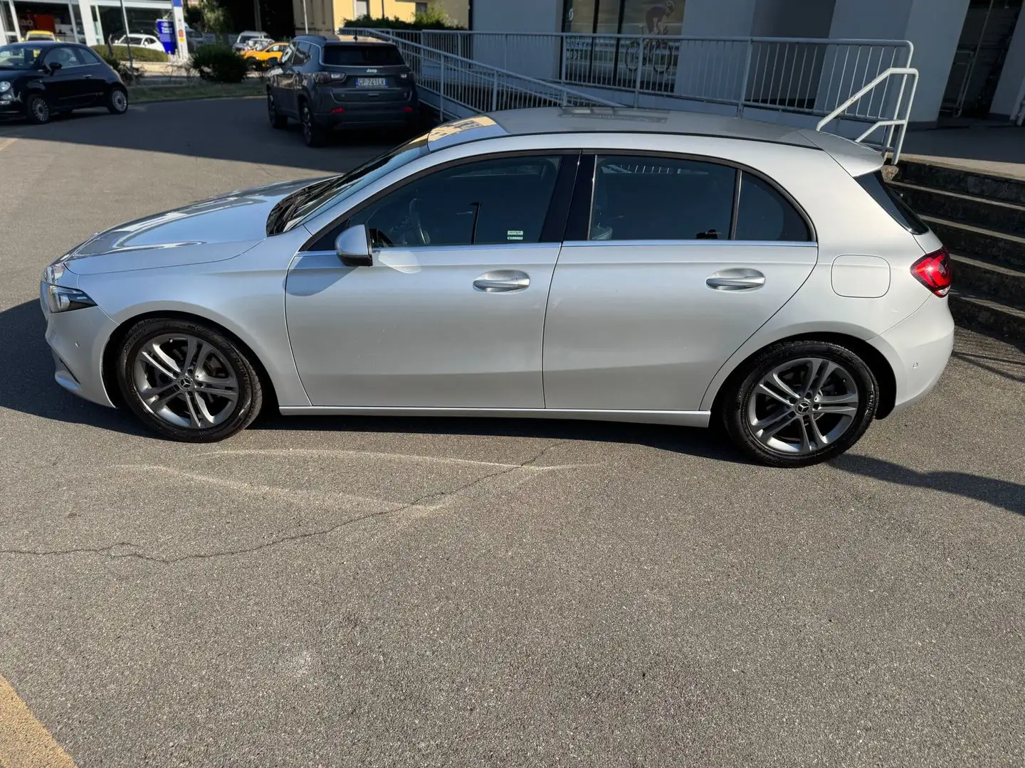 Mercedes-Benz A 180 Business A 180 D Gris - 2