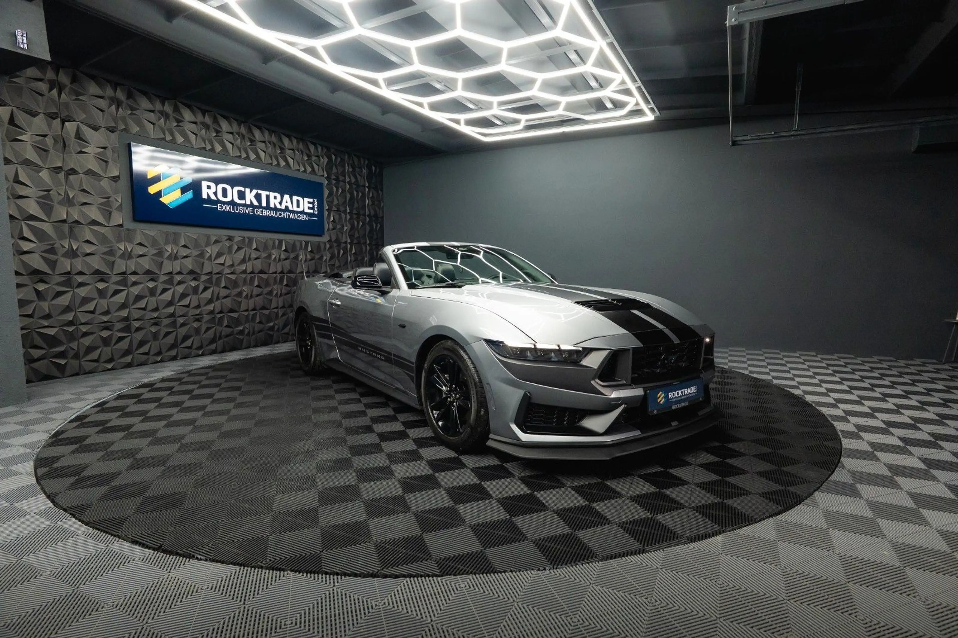 Ford Mustang GT Cabrio DARK HORSE PREMIUM MY2024 19% — photo 7