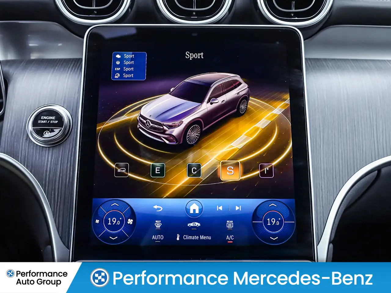 Mercedes-Benz GLC снимка Mercedes-Benz GLC