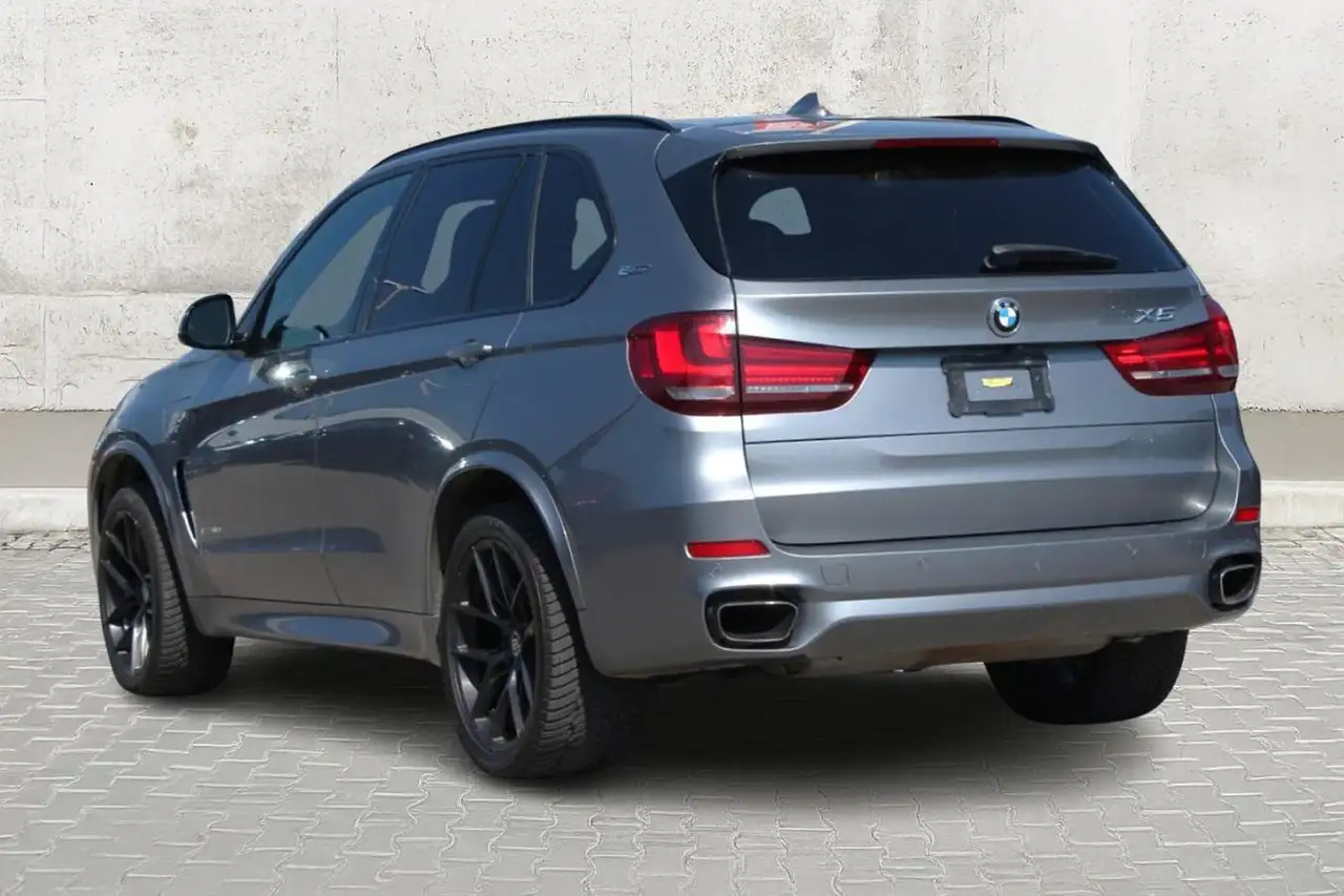 BMW X5 снимка BMW X5