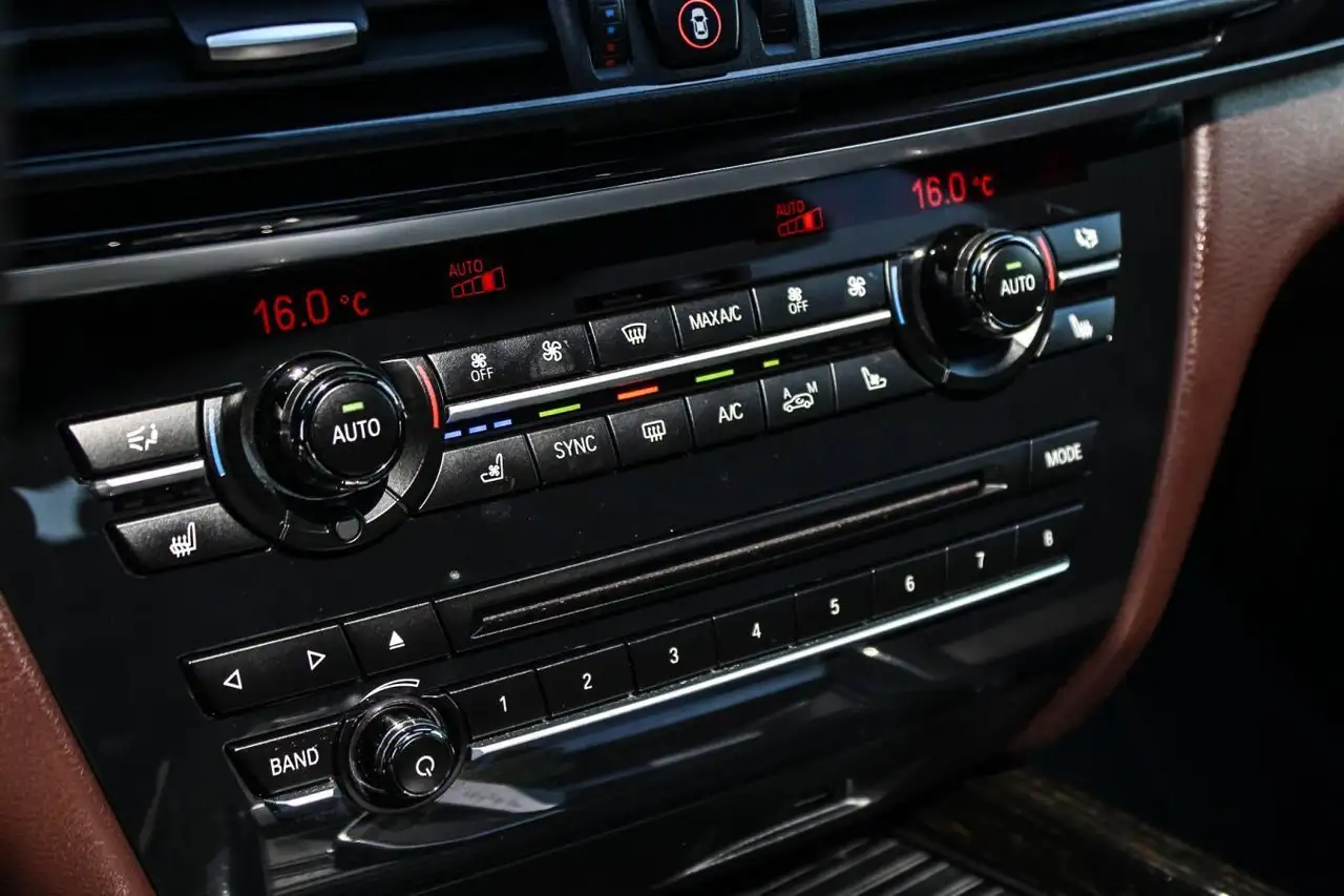 BMW X5 снимка BMW X5