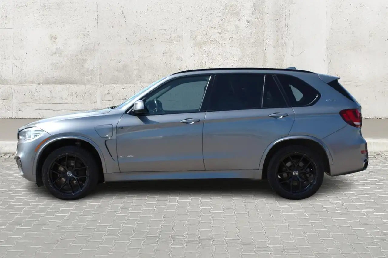 BMW X5 снимка BMW X5