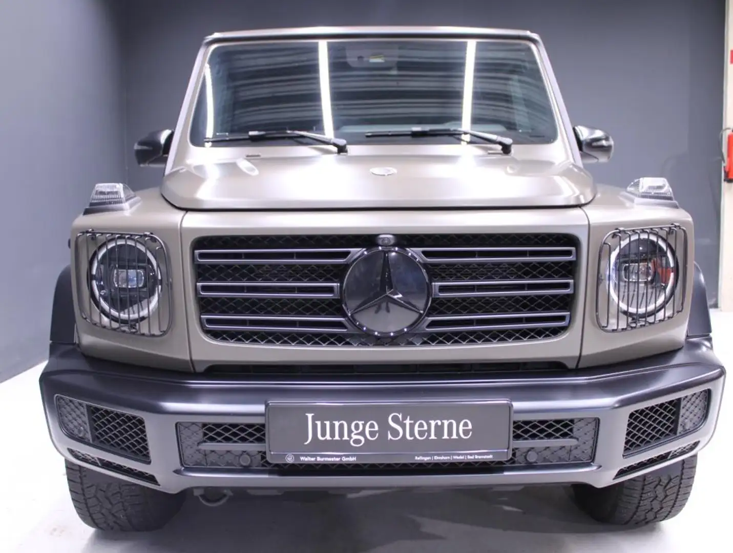 Mercedes-Benz G 350 d +SDach+KAMERA+COMAND+Ambiente+WIDE+360° - 2