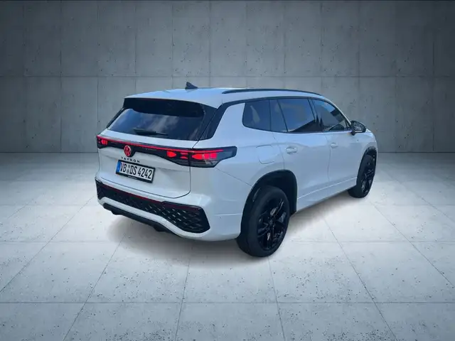 Volkswagen Tayron view 14