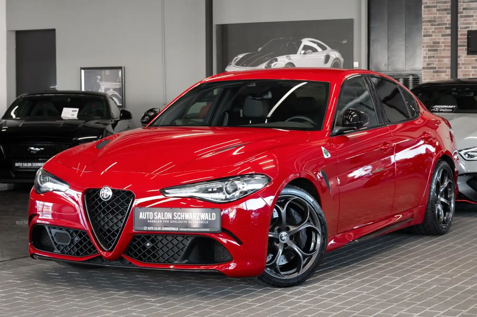 Alfa Romeo Giulia Quadrifoglio|PERFORMANCE-PAKET|ACC|H&K| crvena - 1