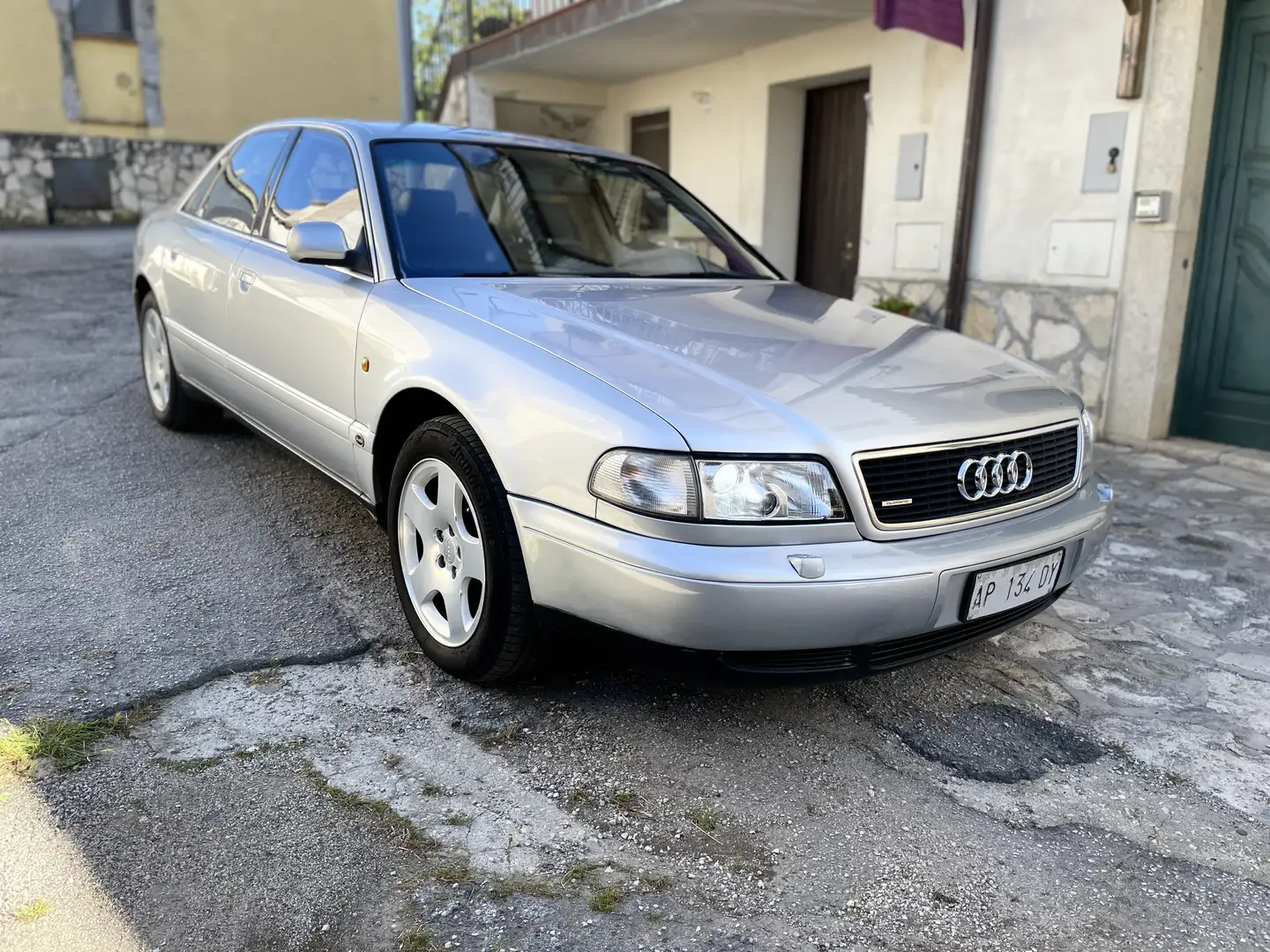 Audi A8 4.2 quattro Grigio - 2