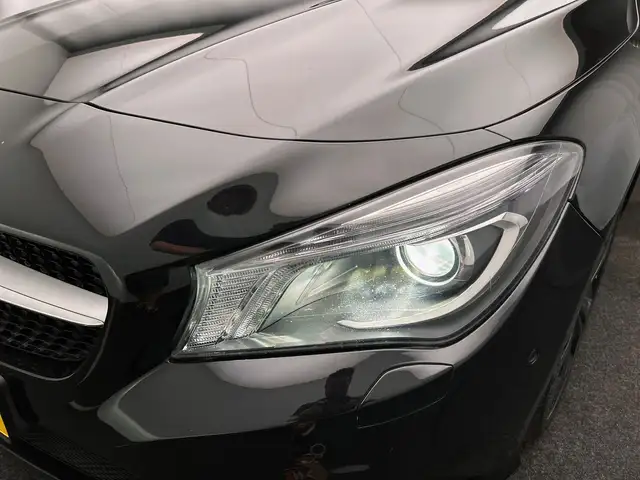 Mercedes-Benz CLA view 28