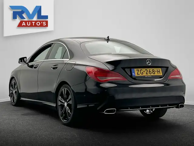 Mercedes-Benz CLA view 3