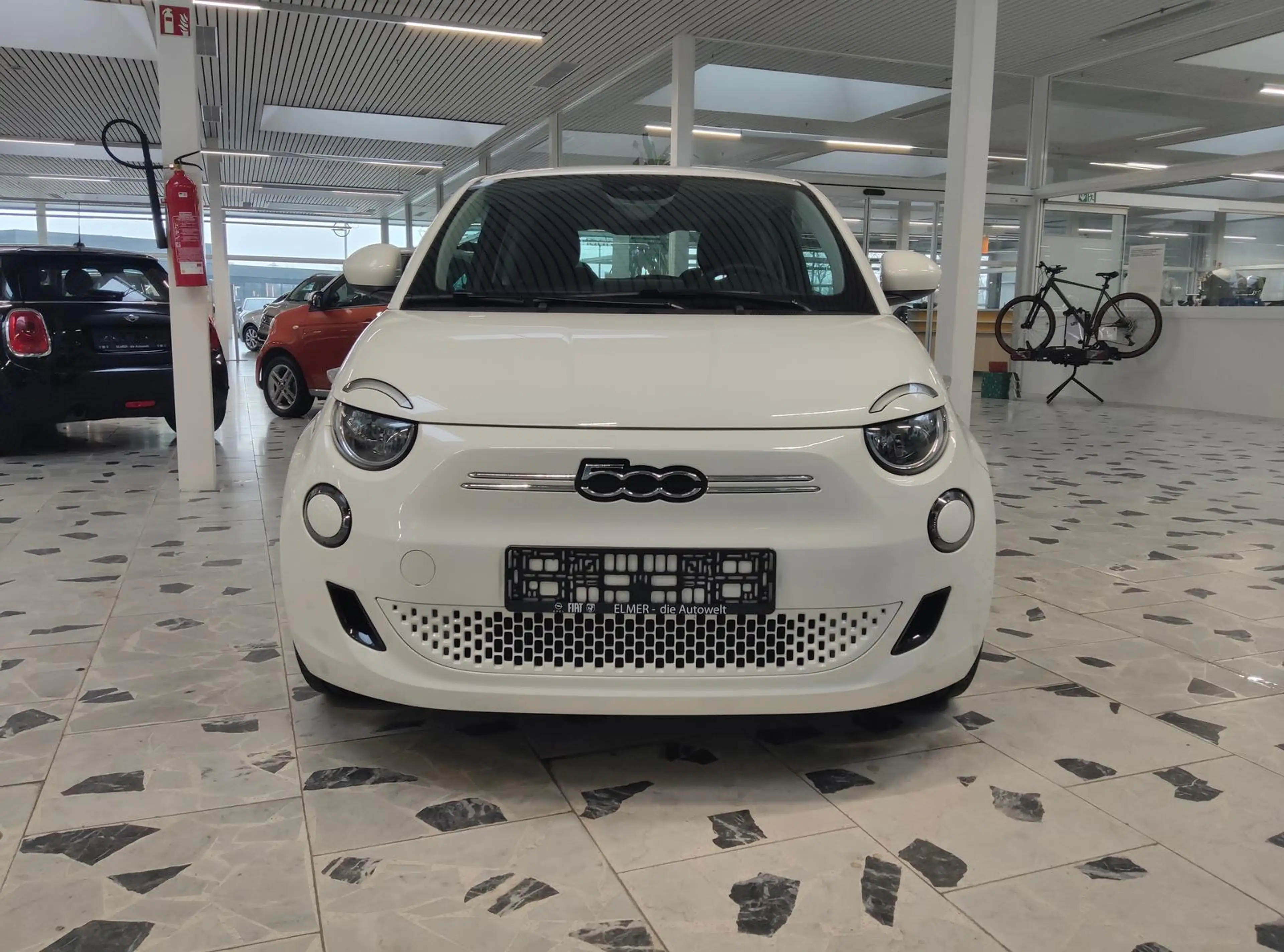 Fiat 500e - 42kWh -Android-Auto - Leichtmetallräder — photo 2