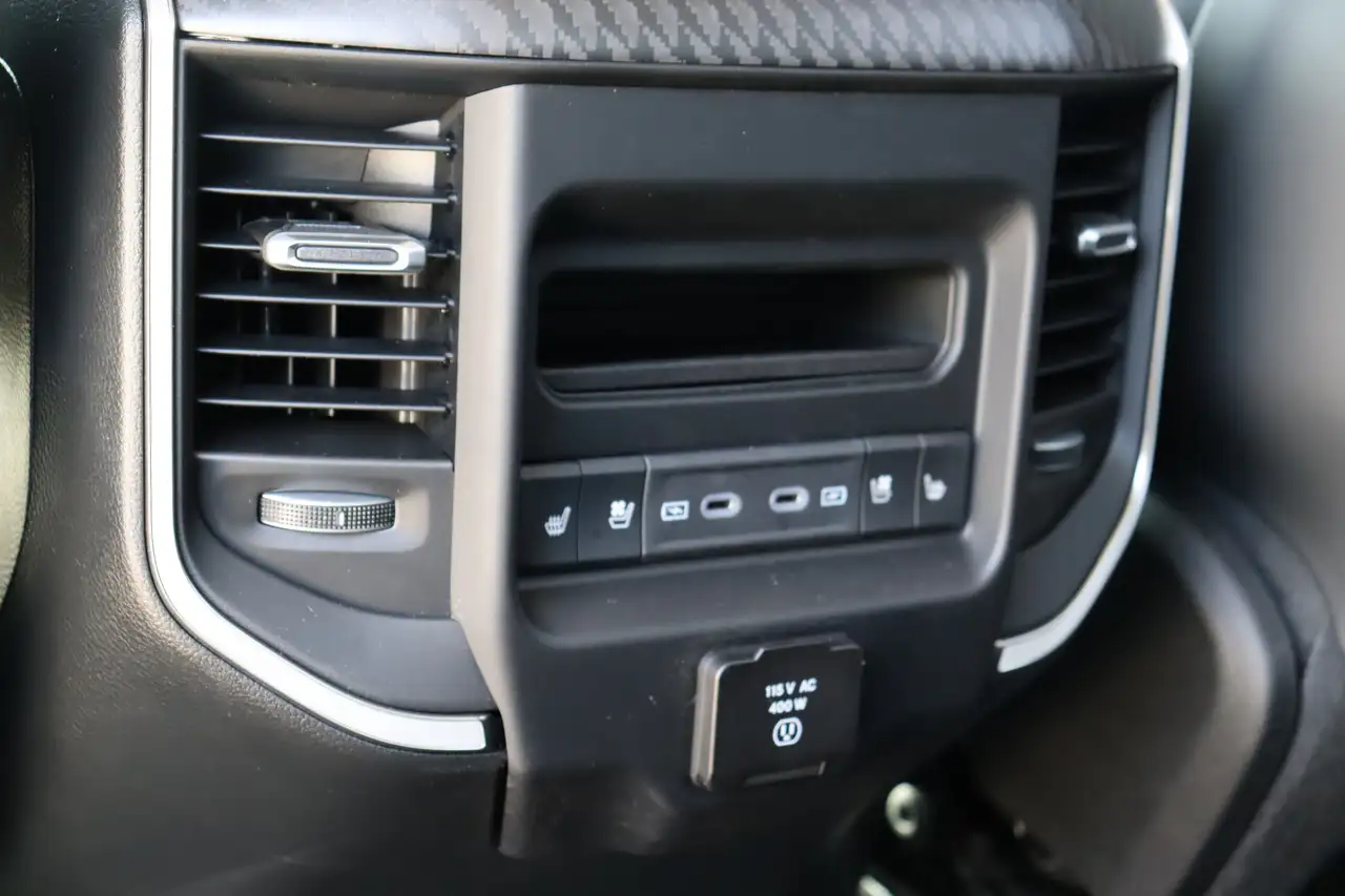 RAM 1500 fotografie RAM 1500