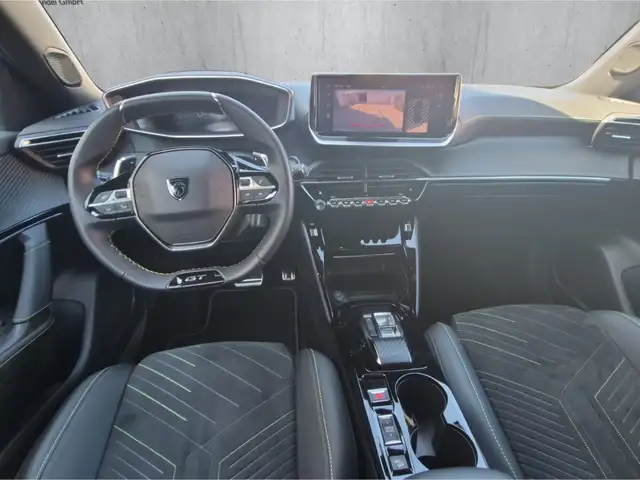 Peugeot 2008 view 12