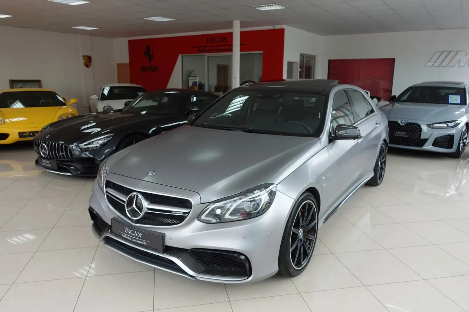 Mercedes-Benz E 63 AMG E63s AMG 4Matic / Keramik / Carbon / 3D B&O/ 1.H Grau - 1