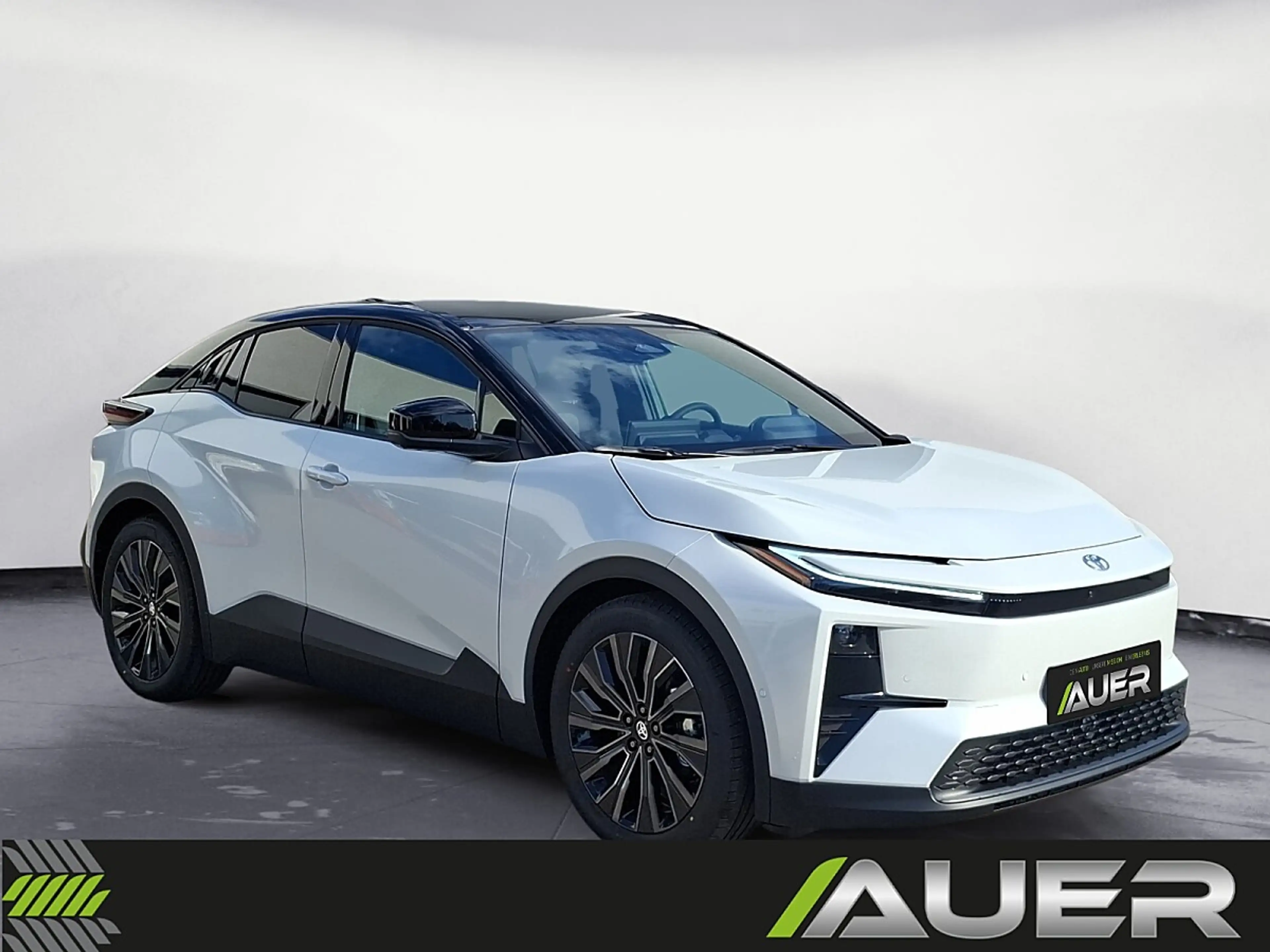Toyota C-HR+ Elektro 77kWh AWD Lounge mit Sky & Sound Paket — photo 9
