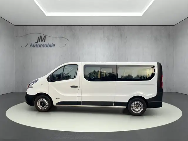 Renault Trafic view 7