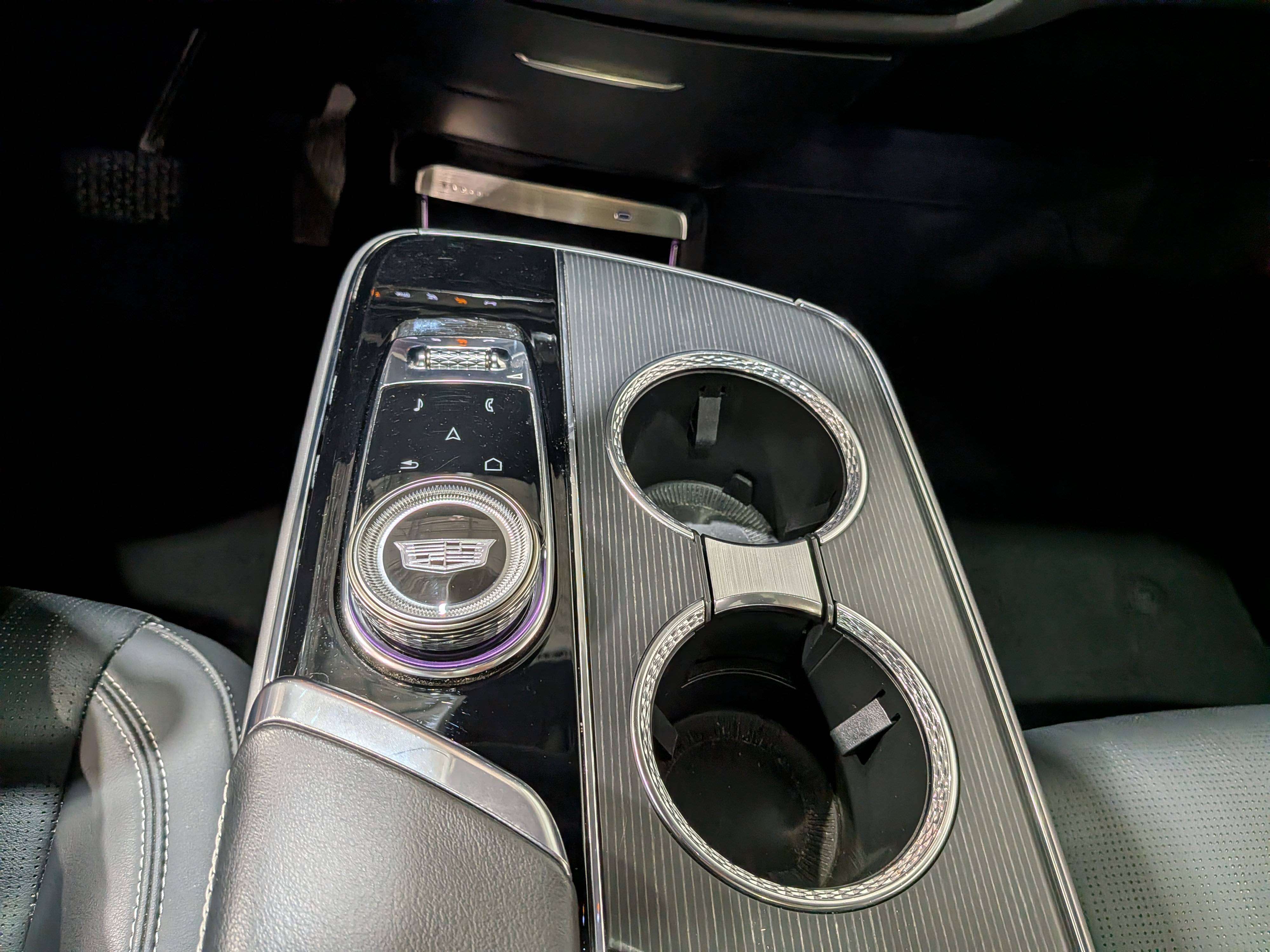 Cadillac LYRIQ 2024