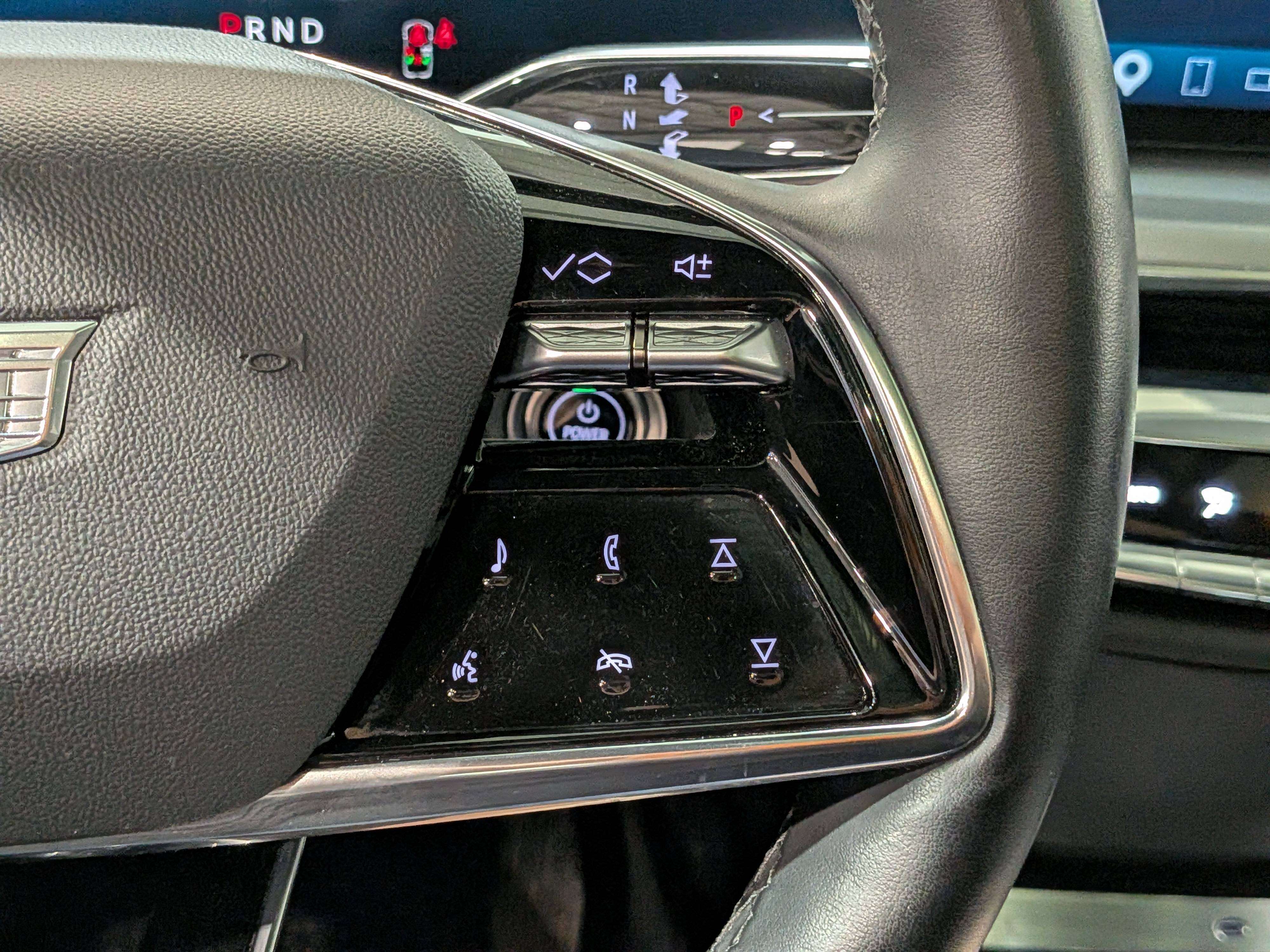Cadillac LYRIQ 2024