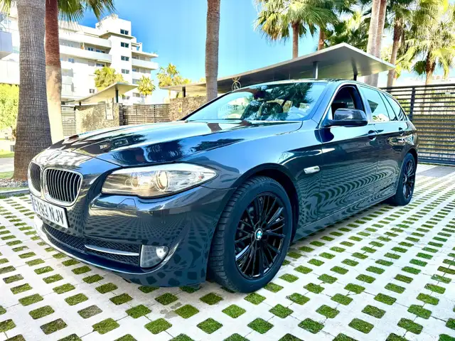 BMW 523 523iA Touring