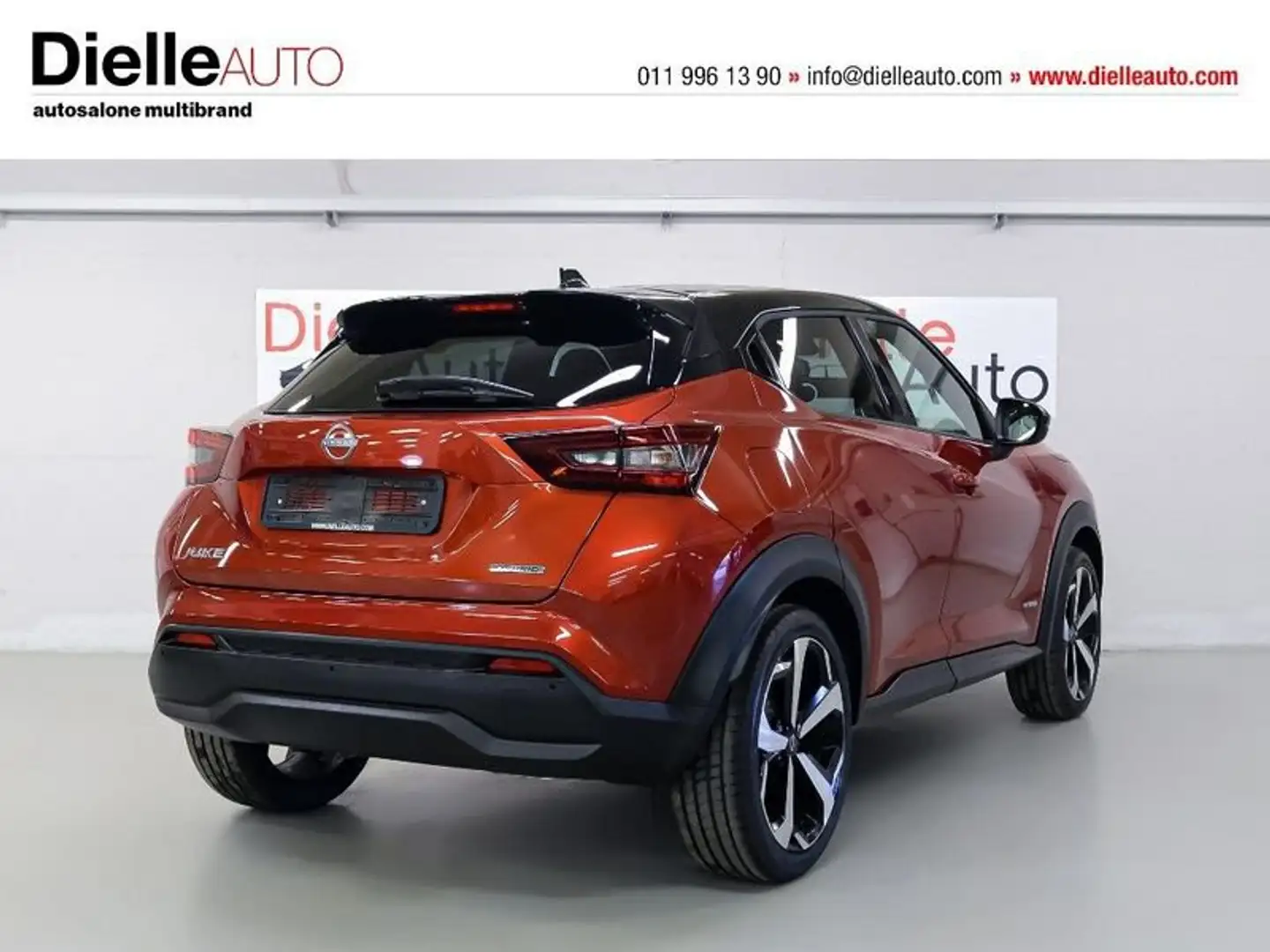 Nissan Juke DIG-T 114 DCT7 Automatico 2WD N-Connecta - 2