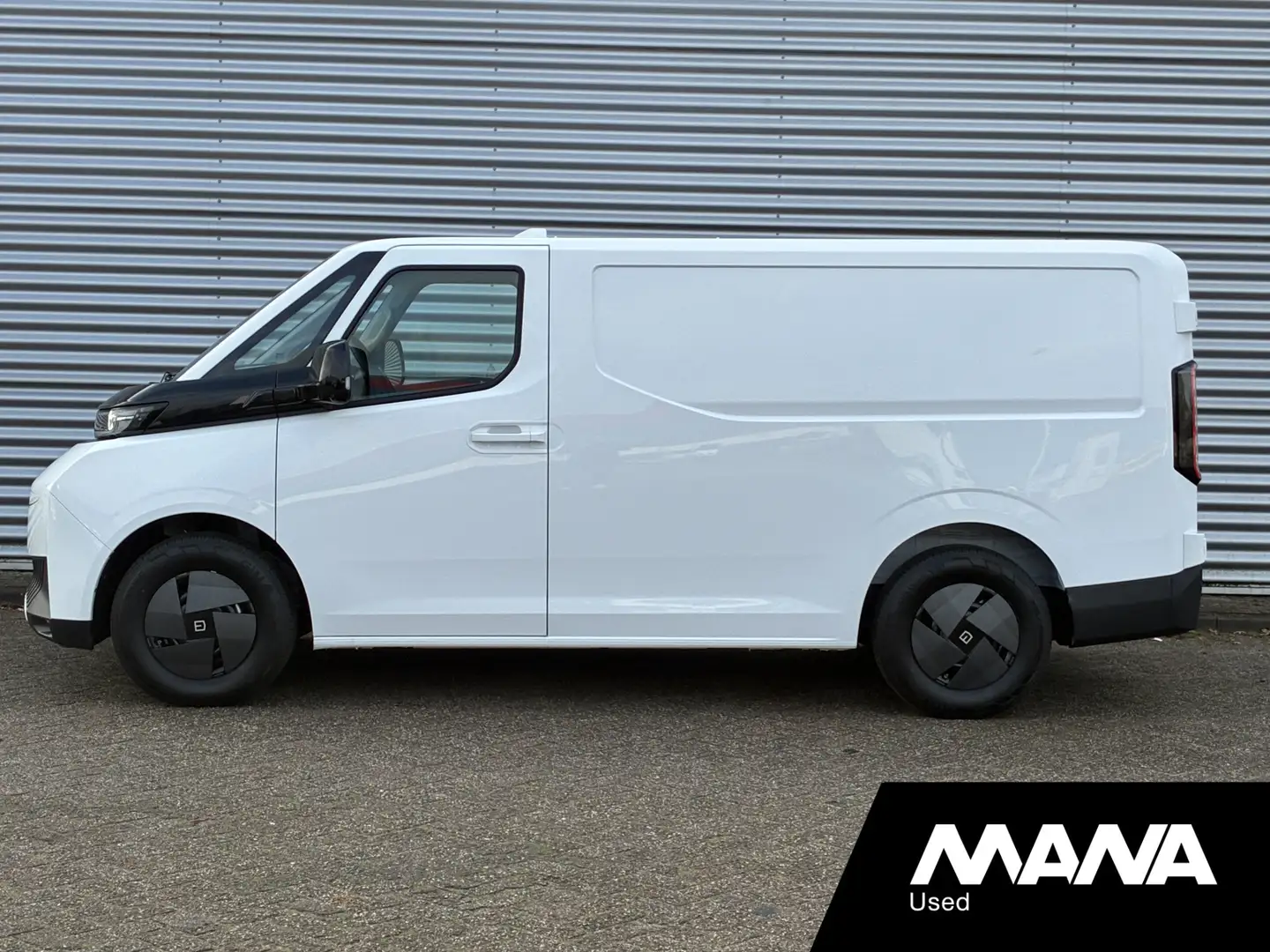 Farizon SV L1H1 83 kWh / 232 PK Lanceringseditie Trekhaak Ach Weiß - 2