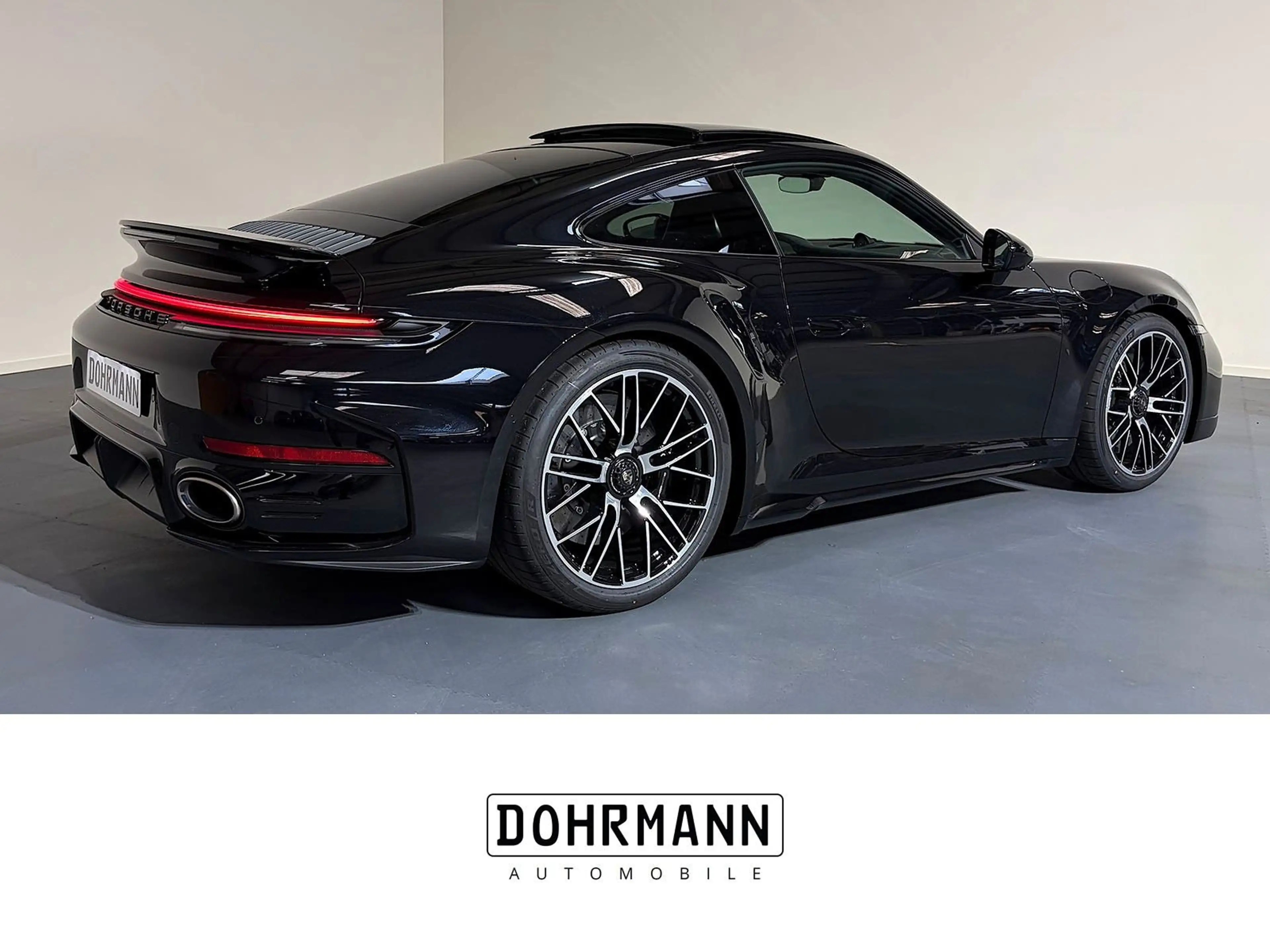 Porsche 992 .2 Turbo S Coupé*Black*Titan*Lift*Inno*PASM* — photo 9