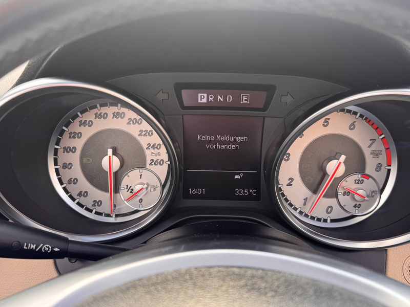 Mercedes-Benz SLK 250 Edition1*AMG-Styling*Leder*Airscarf*Pano — photo 14