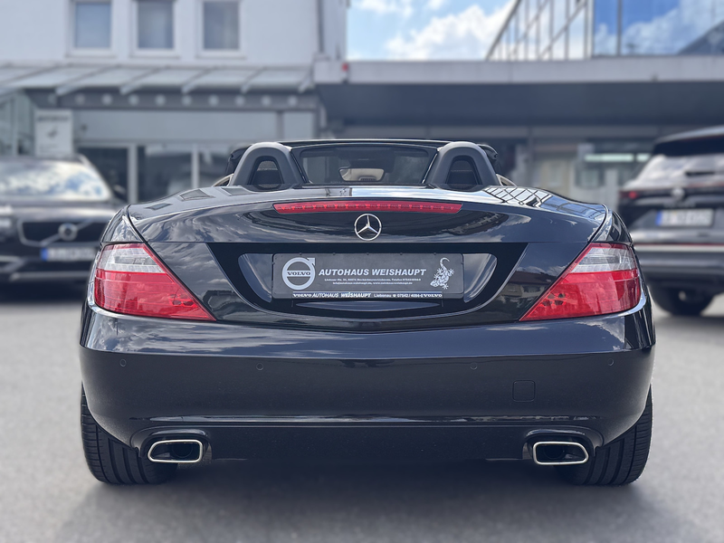 Mercedes-Benz SLK 250 Edition1*AMG-Styling*Leder*Airscarf*Pano — photo 5