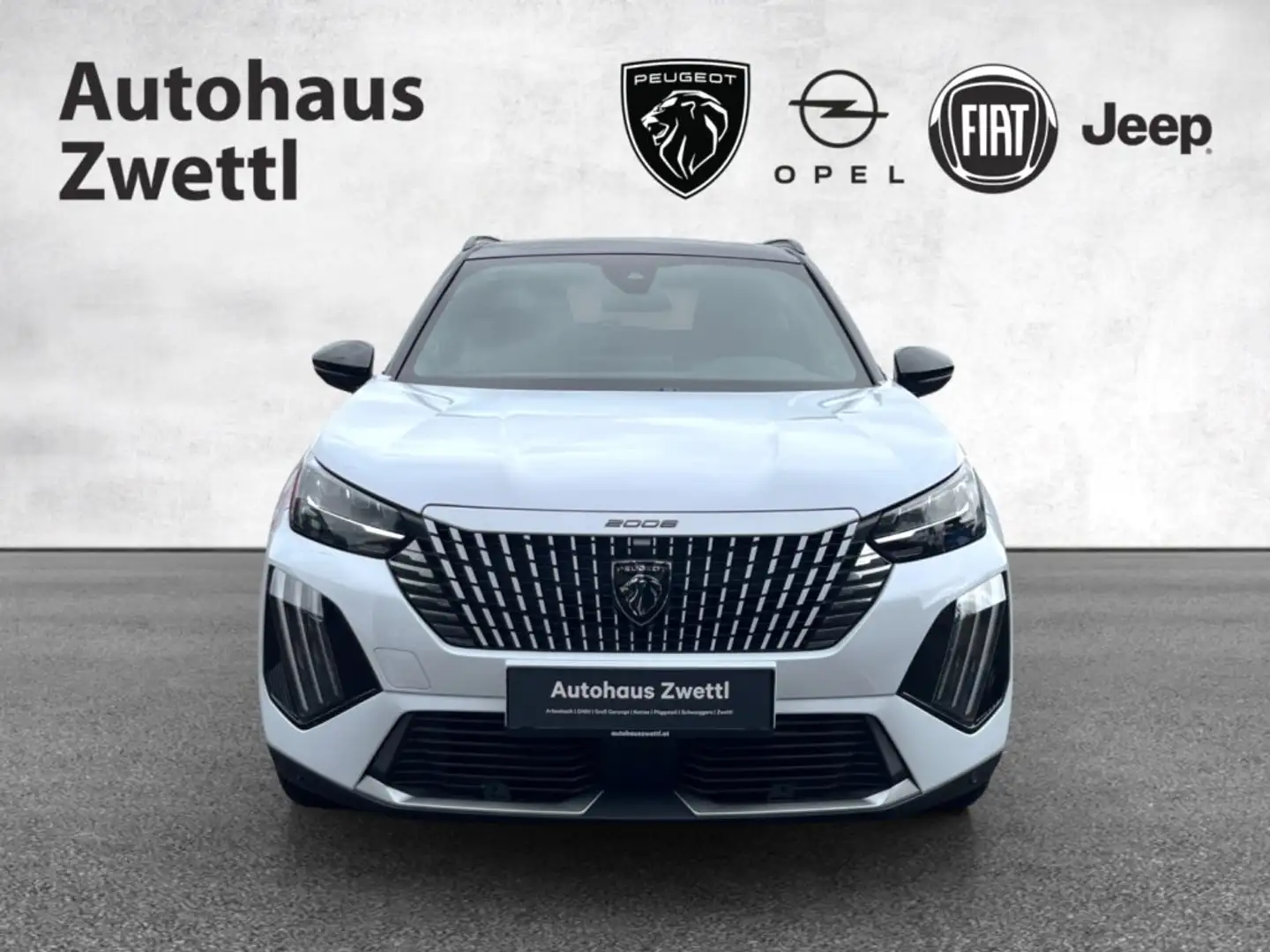 Peugeot 2008 -e GT Elektro 156 PS 54 kWh Weiß - 2