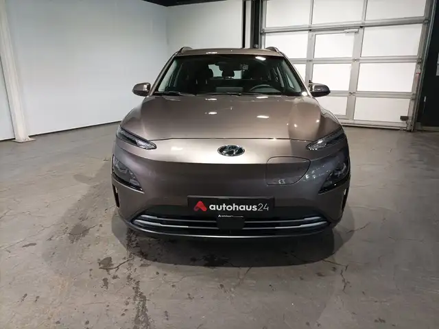 Hyundai Kona view 2