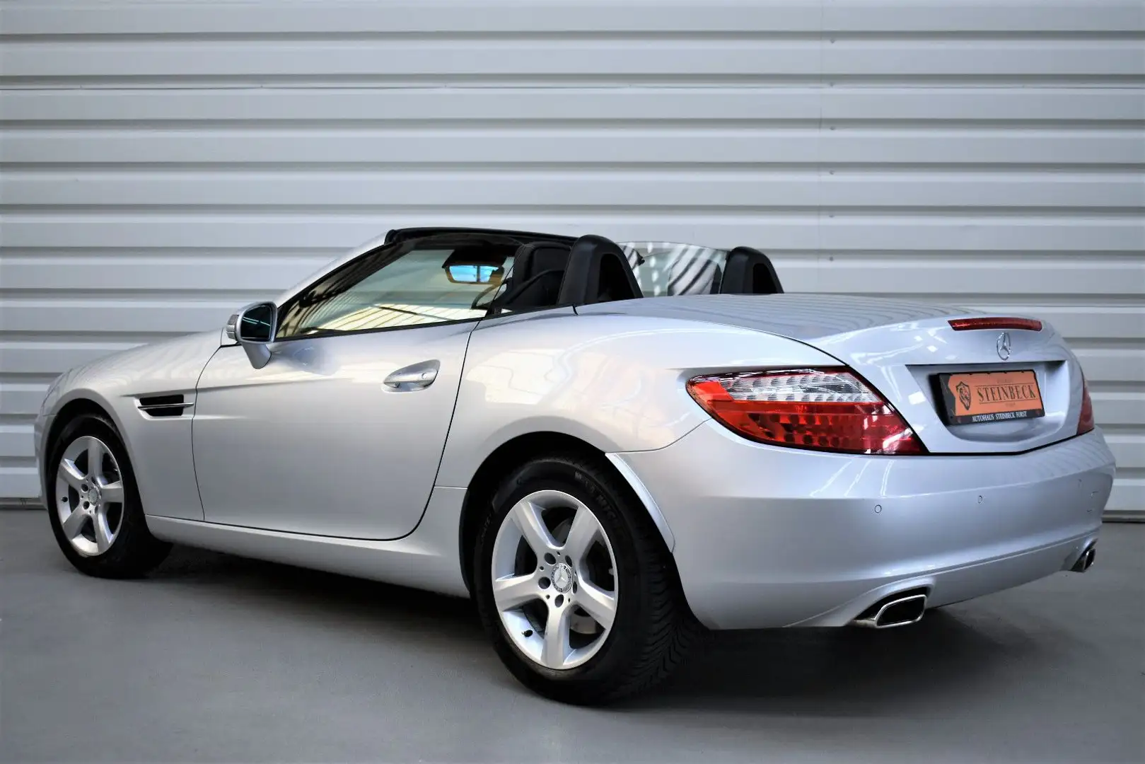 Mercedes-Benz SLK 200 SLK200+Automatik+Navi+PDC+Pano+SHZ Silber - 2