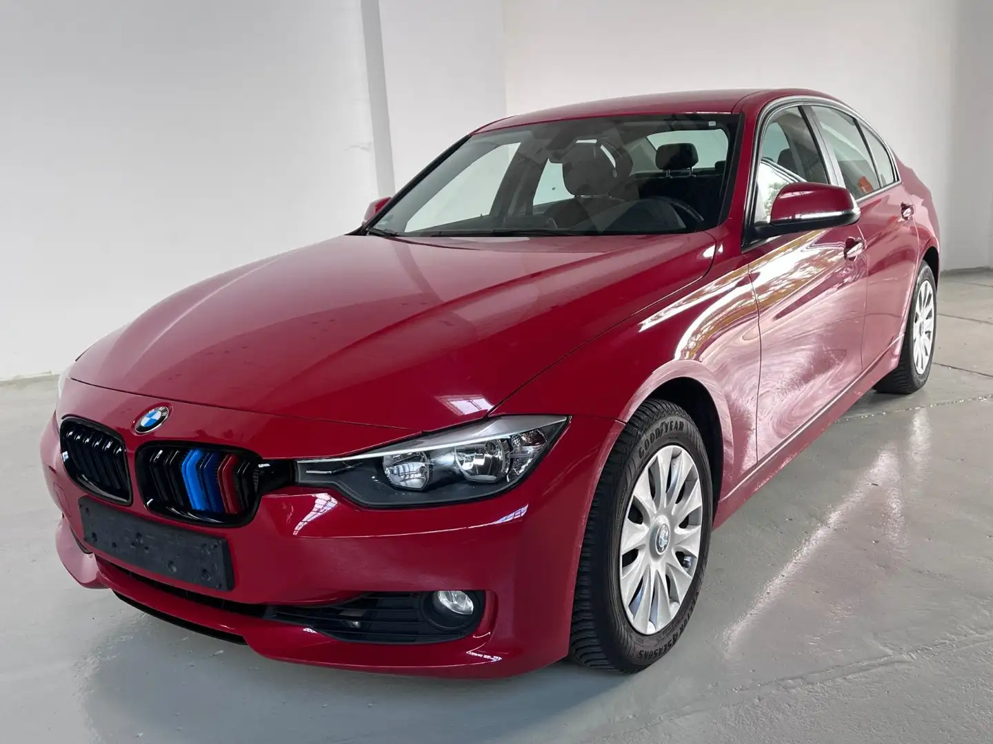BMW 316 i 1.6 *1. Hand* Rot - 1