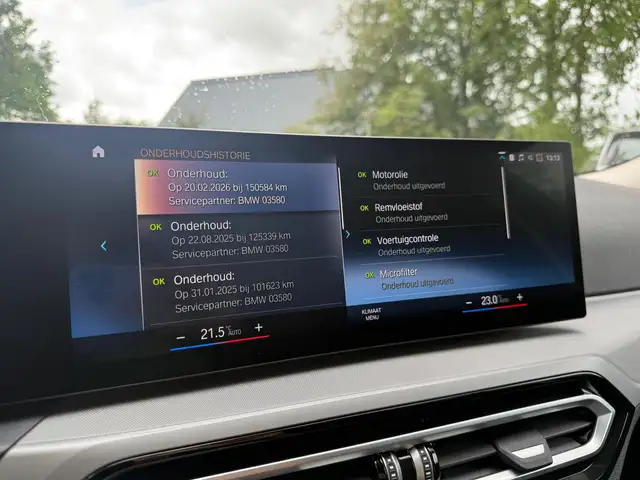 BMW 3 Series view 28