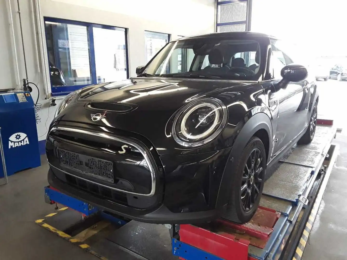 MINI Cooper SE Panorama Schiebedach HEAD UP Kamera Schwarz - 2