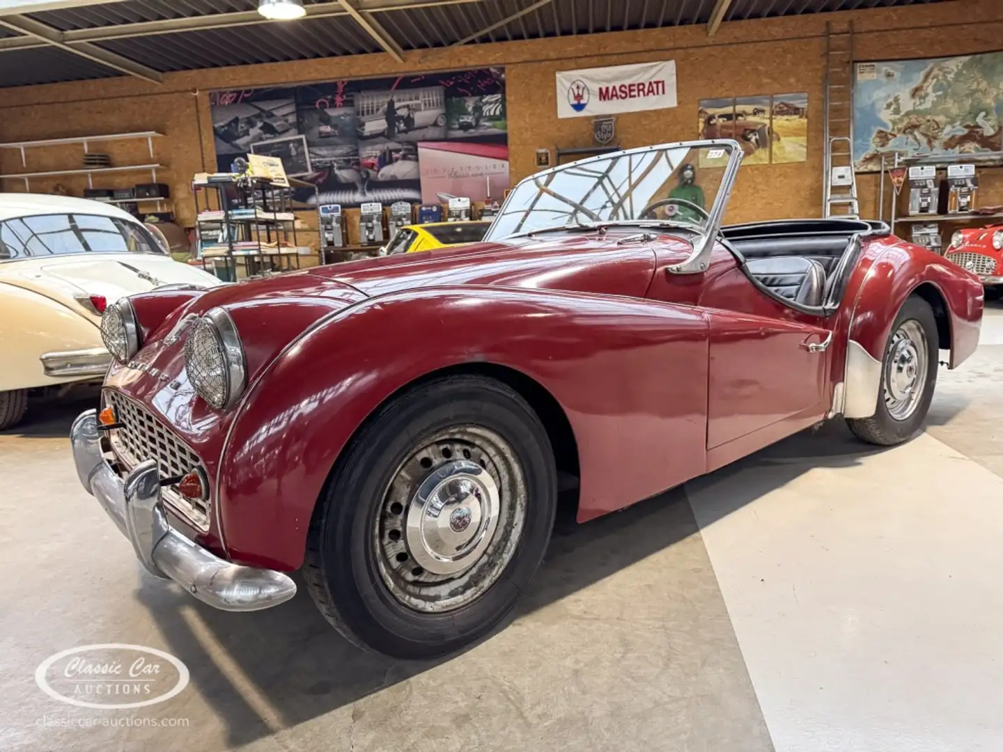 Triumph TR3 TR3A   - ONLINE AUCTION Rot - 1