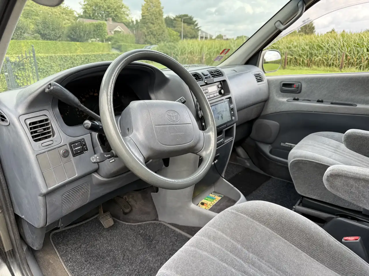 Toyota Granvia 3.0 Diesel Automaat Buscamper, foto 4