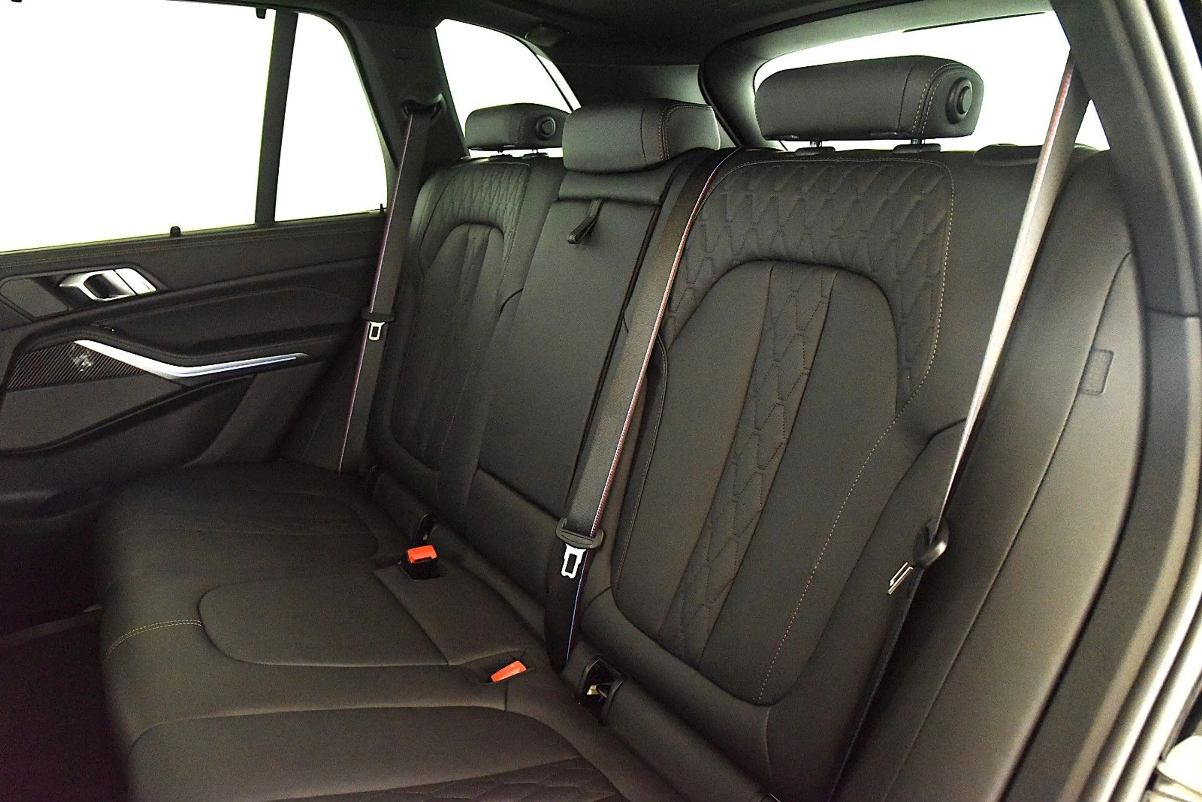 BMW X5 xDrive30d M Sport Pro AHK Massage Standhzg — photo 6