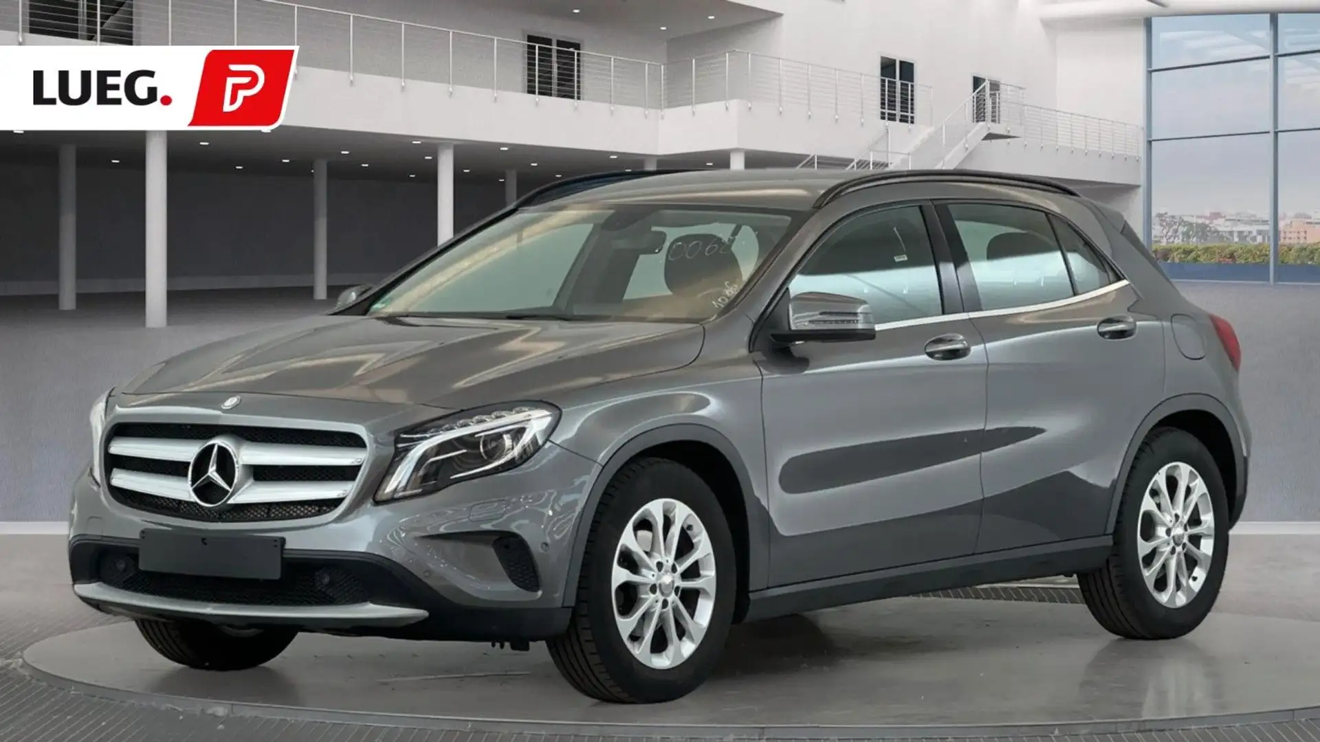 Mercedes-Benz GLA 200 Gris - 1