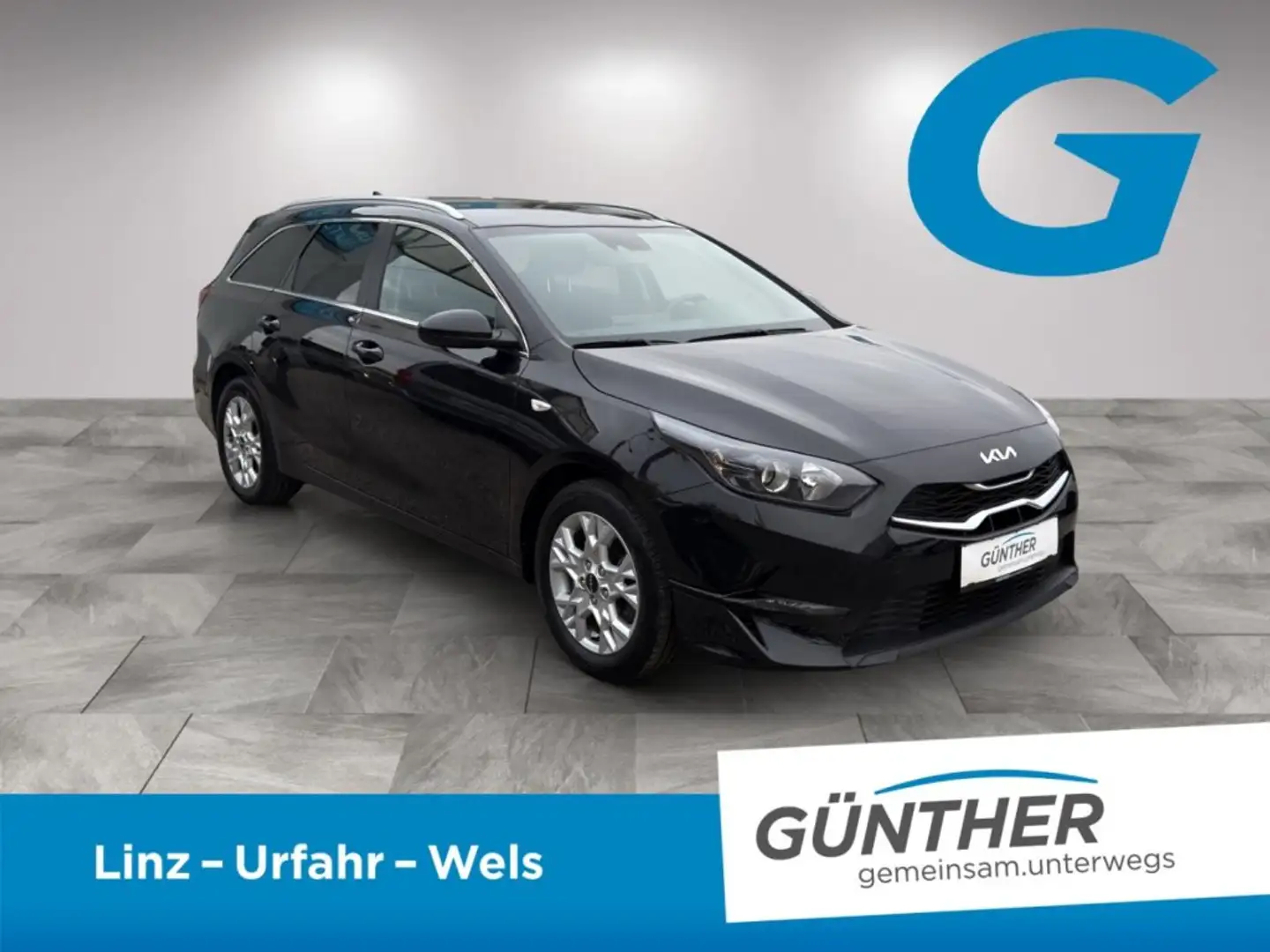 Kia XCeed Ceed SW Silber 1.6 CRDI Schwarz - 2