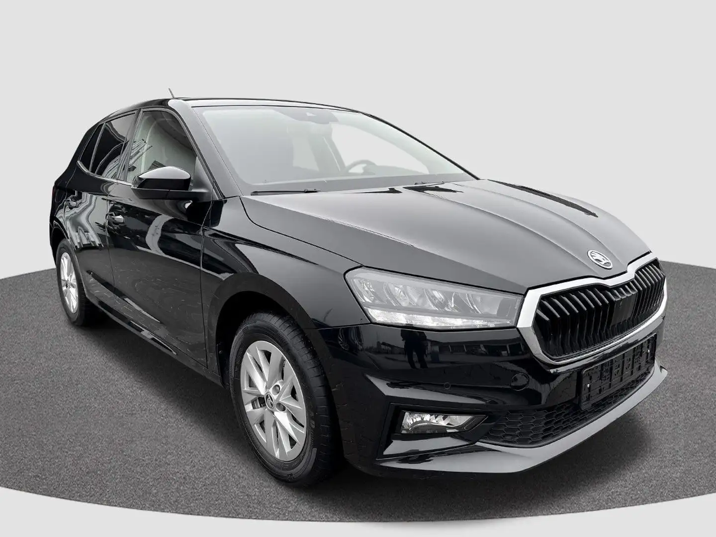 Skoda Fabia Selection PDC RFK CarPlay 5Jahre Garantie* Schwarz - 2