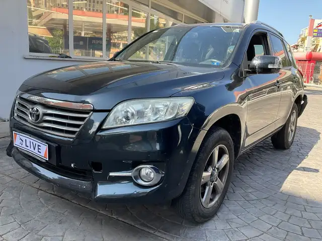 Toyota RAV 4 Rav4 Crossport 2.2 d-4d Lounge 2wd 150cv mt