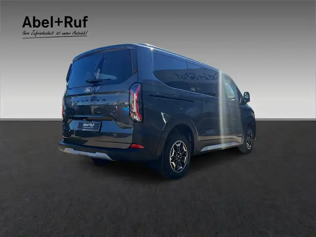 Ford Tourneo Custom view 7